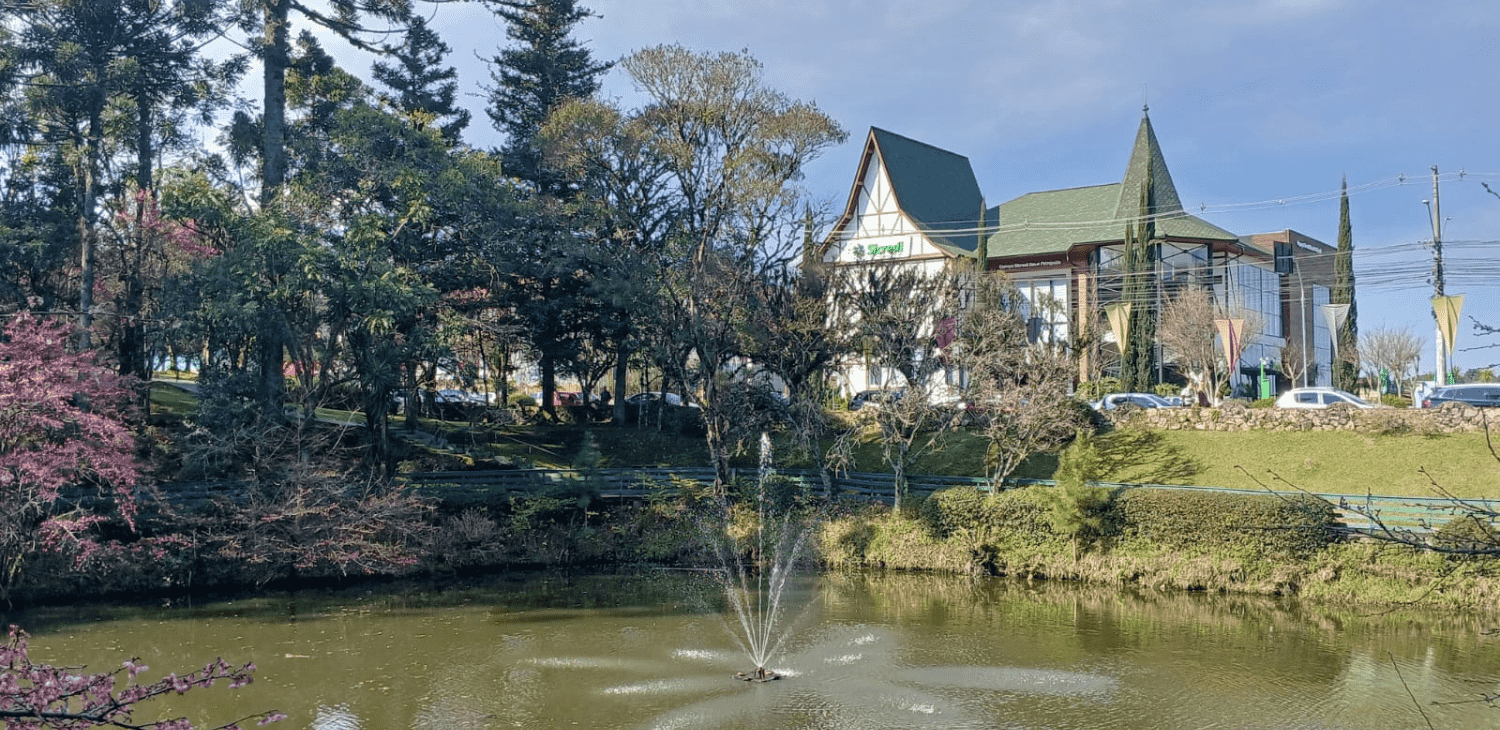 Espaço Sicredi Canela recebe exposição